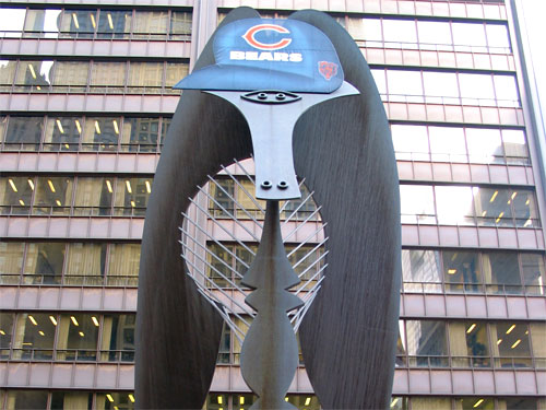 Bears hat on Picasso Statue