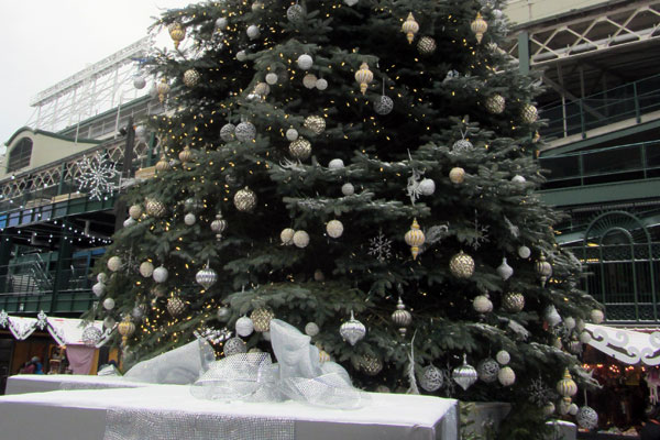 Wrigley Field Christmas Tree and present