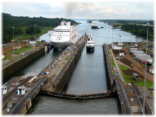 Various size boats enter the Panama Canal