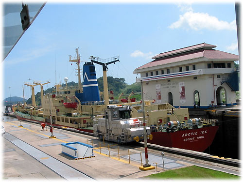 Ship passes through locks near Panama CIty