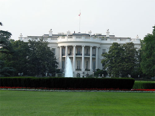 Closeup of White House from back