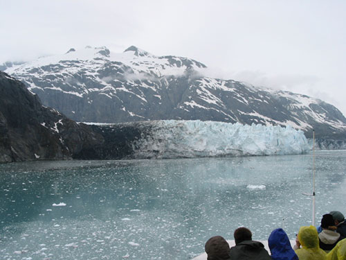 People watch glacier calving