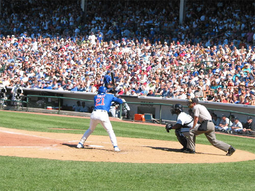  Sammy Sossa batting at Wrigley Field