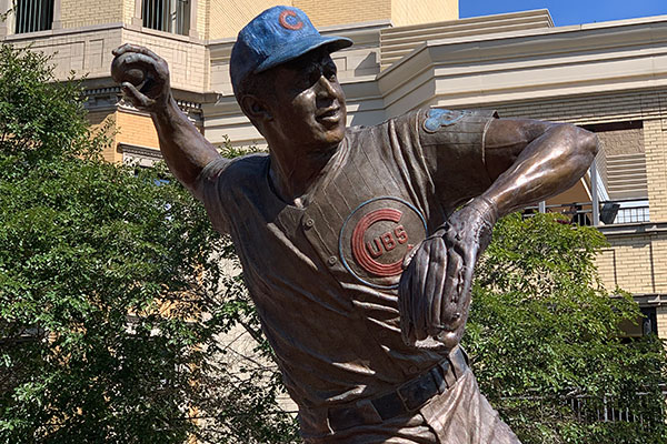 Ron Santo Statue outside Wrigley Field