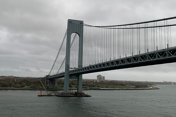 Verrazzano-Narrows Bridge close up
