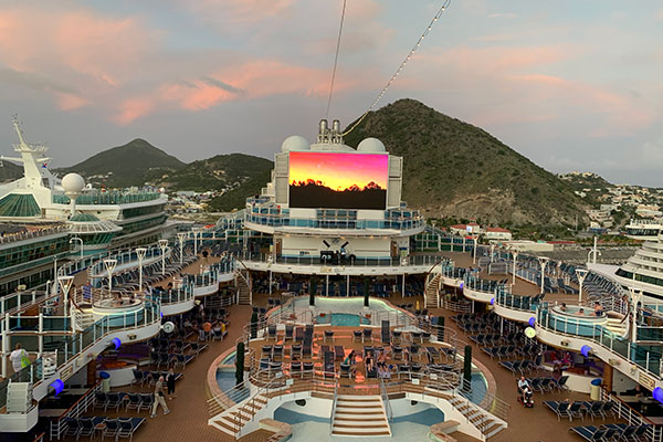 Top deck with mountain in background