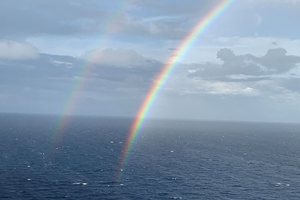 Double rainbow over the ocean