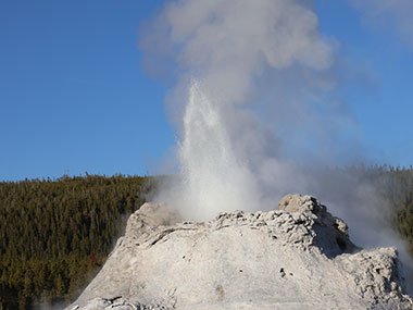 Castle Geyser full eruption - Yellowstone National Park