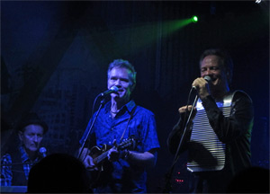 The Elders and Moxie Strings Live at 5th on Tealing - October 18, 2016