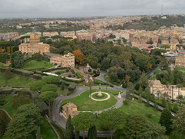 Finely manicured lawns next to St. Peter's Basilica