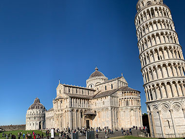 Piazza dei Mirracoli - Pisa