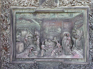 Artwork of door of Pisa Cathedral