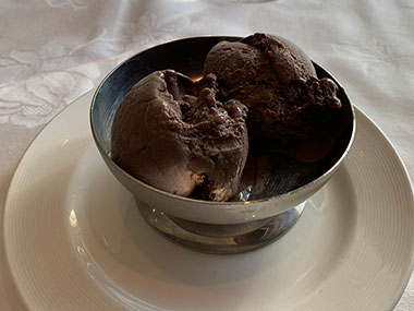 Cup of chocolate ice cream - Enchanted Princess