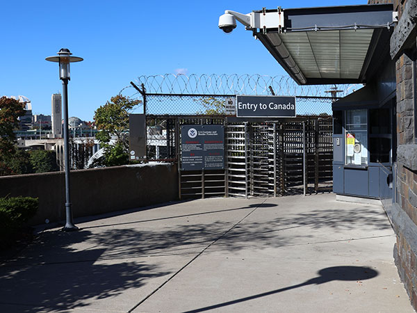 Entry gates into Canada