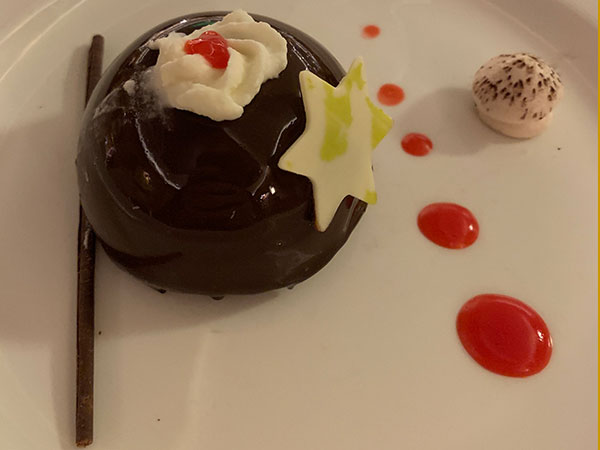 Christmas dinner desert