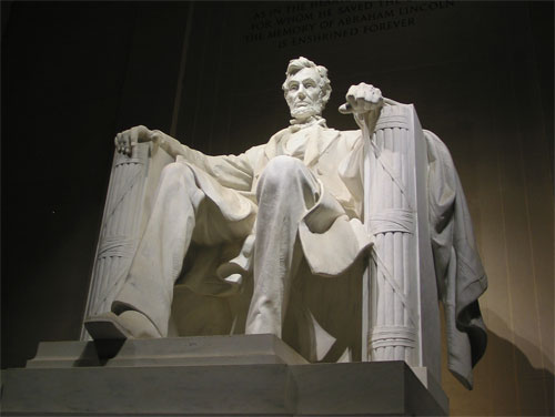 Lincoln statue at Lincoln Memorial at night