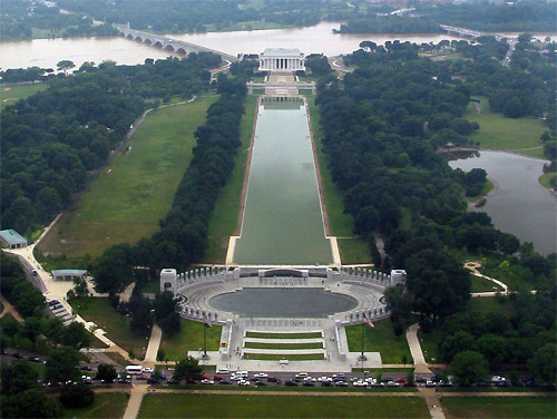 Washington Monument View of Lincoln Memorial and World War 2 Memorial